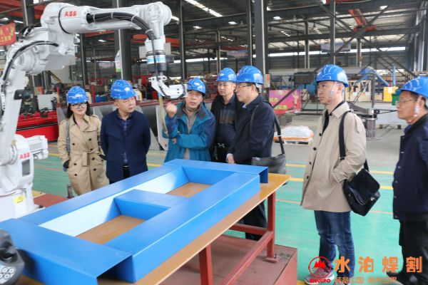 IMG_9704.JPG IMG_9704.JPG